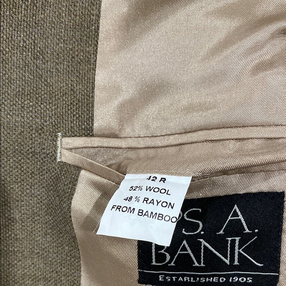 Jos A Banks 2 button brown tweed sport coat Size 42R - Picture 4 of 4